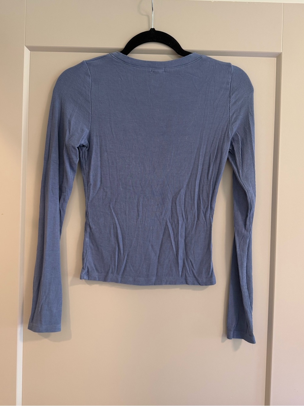 Garage Tara V-Neck Long Sleeve Top Blue, size S, like new! - Picture 3 of 5